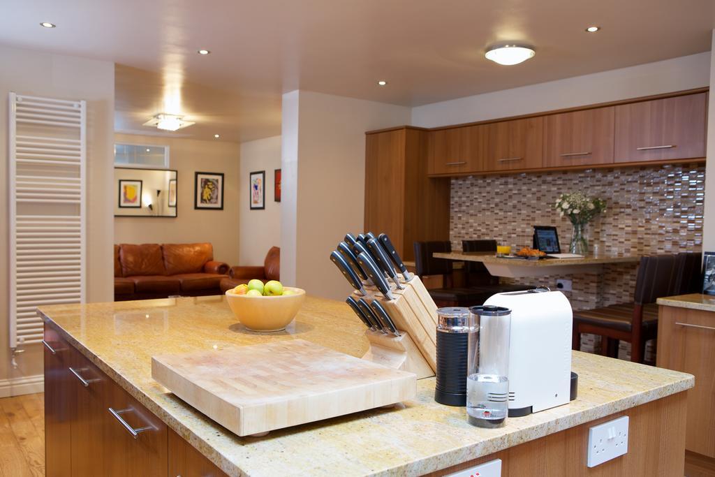 No. 82 B&B Stratford-upon-Avon Bagian luar foto