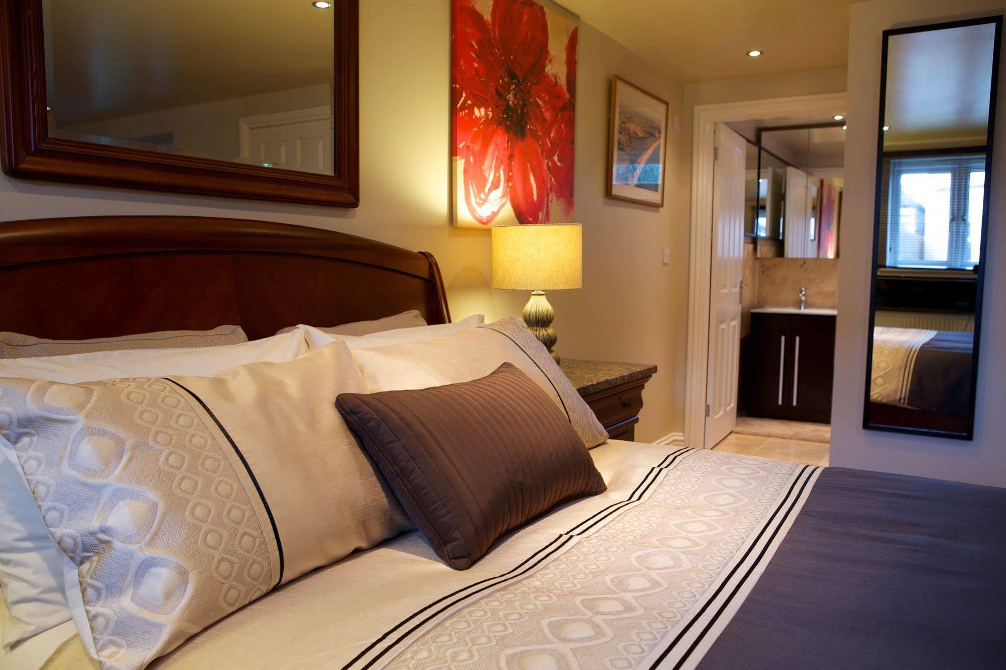 No. 82 B&B Stratford-upon-Avon Bagian luar foto