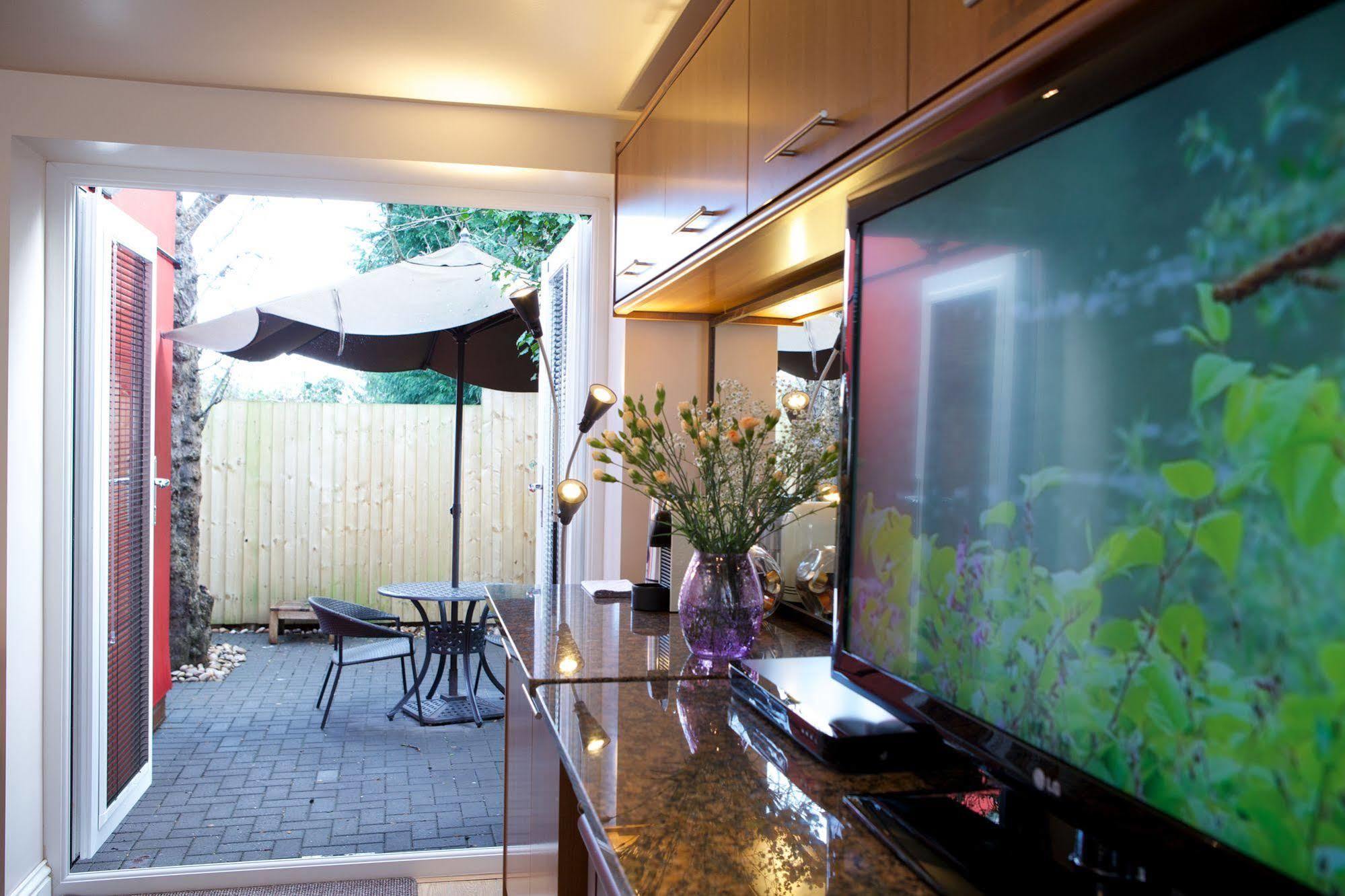 No. 82 B&B Stratford-upon-Avon Bagian luar foto