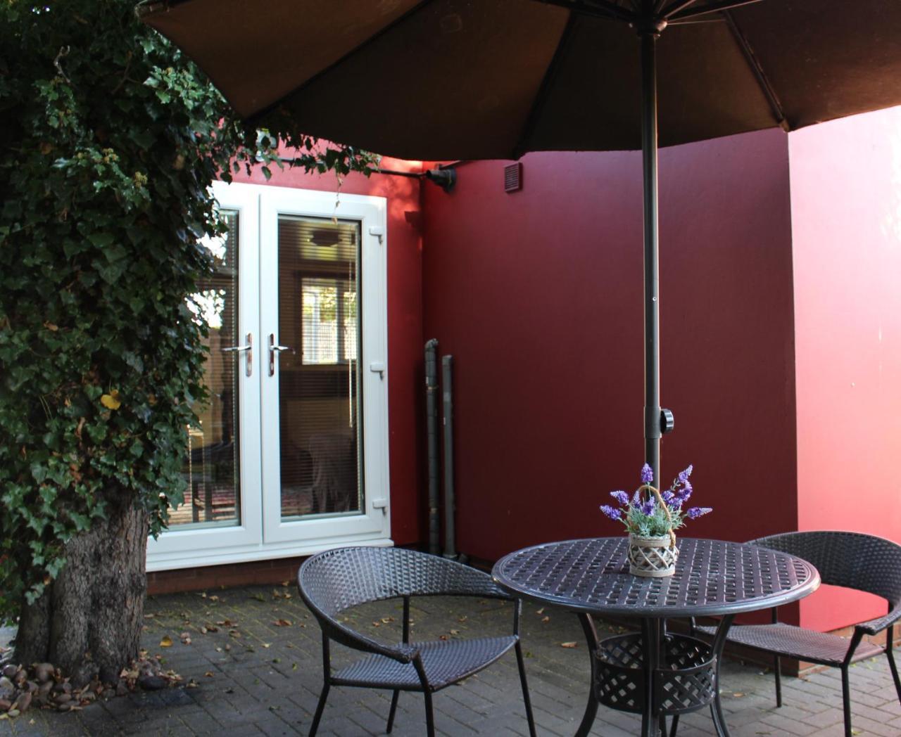 No. 82 B&B Stratford-upon-Avon Bagian luar foto